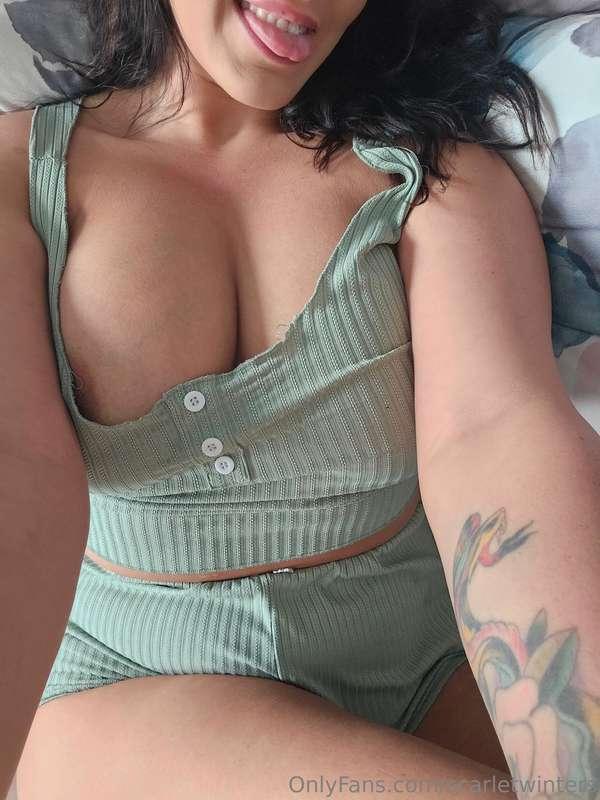 It's titty tuesday but had to show the booty 😈🤭  Titty man o..