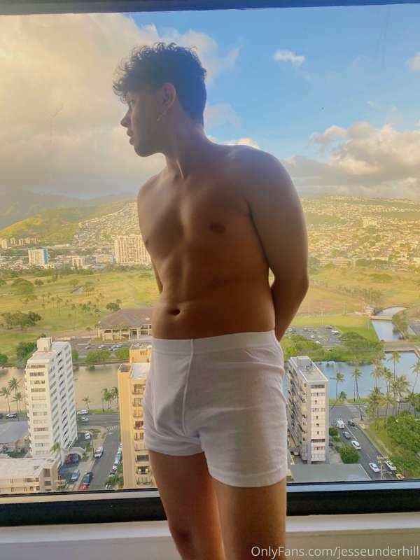 good morning in hawaii 😏 be ready for this content ;)