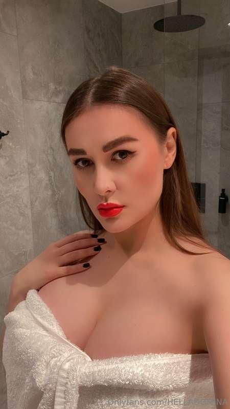 Only Mommy can satisfy your deepest needs🤤
