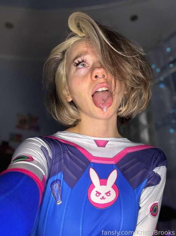 do you like my overwatch ahegao cosplay?



#18 #teen #blonde #egirl #altgirl #gamegirl #natural #petite #uwu #cute