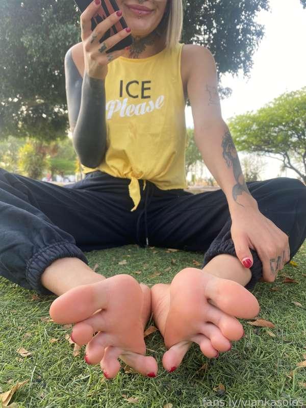 viankasoles image #13