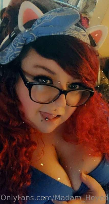 Who wants to control my toy on stream while my BF sleeps? I ..