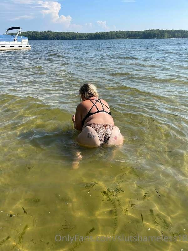 slutshameless18 image #1