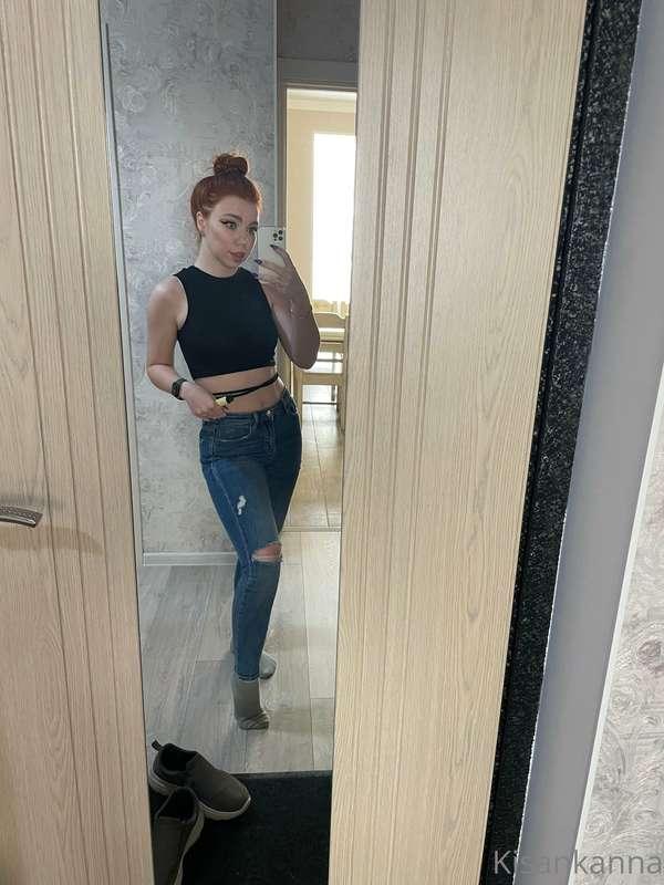 Do you like my outfit?😊😊😊