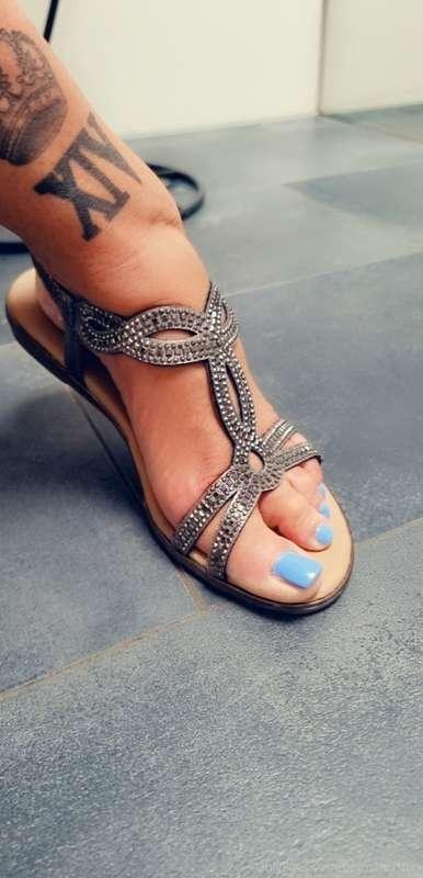 For my feet-lovers👣