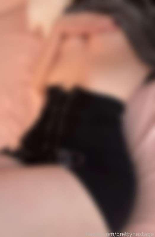 prettyhostage image #4