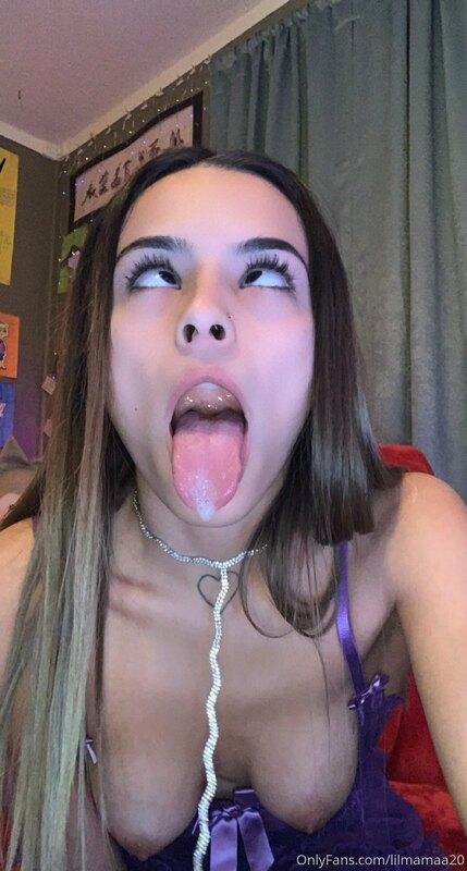 Who wants to put there dick in my throat ?
Also turn renew o..