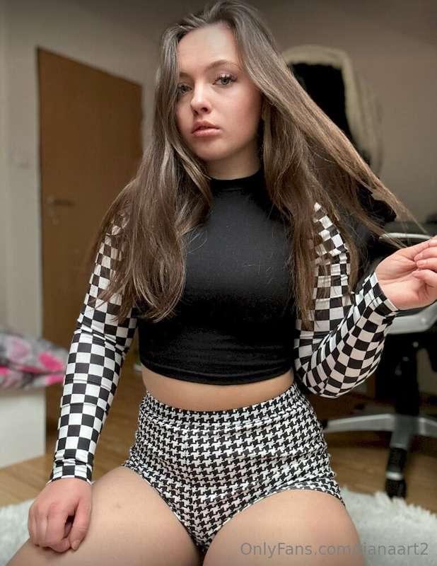 Don't scroll, get what you want here for FREE😈 @only.mira ❤️..