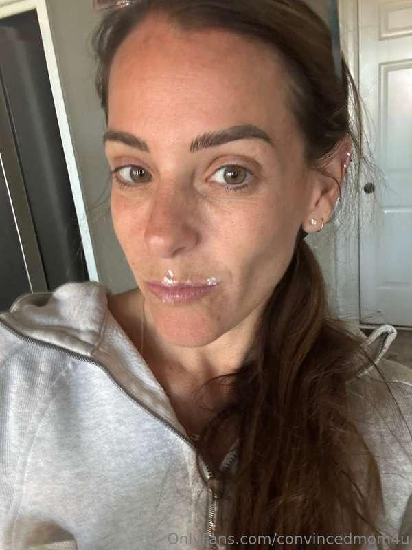 I know this is a whipped cream stache but should I do a cum ..