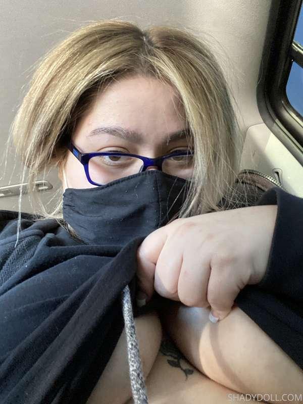 Feeling naughty in this Uber 😈 DM ME