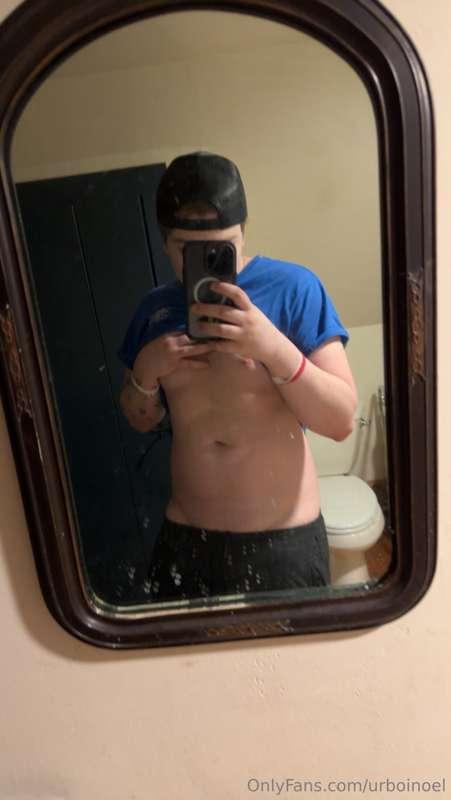 Hi hi :)