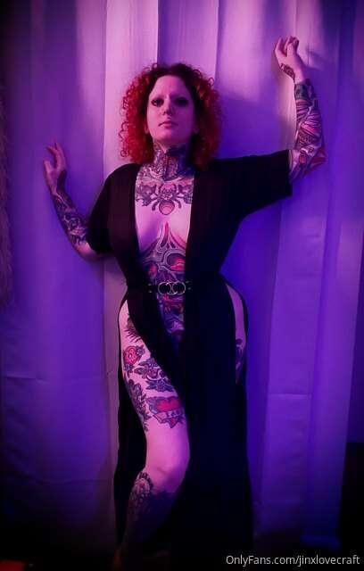 Finally took some photos in my new robe!