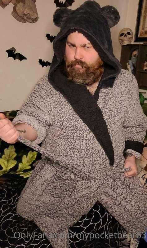 Cum give me a big bear hug 🐻 😈