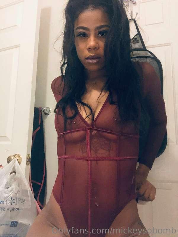 She so yummy 🤤