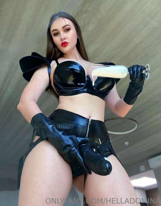 Lets make this messy 😈😈😈