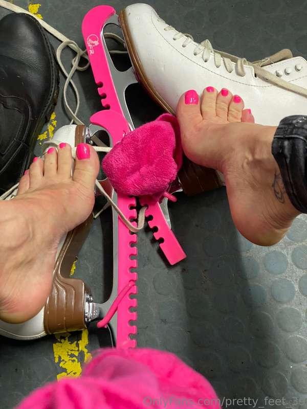 pretty_feet_39 image #0