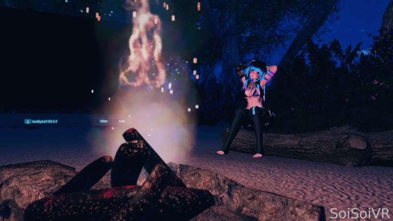 ~awoo~ Who's down for some comfy campfire on the beach time? Ahwawawa. Mwah! &lt;3 