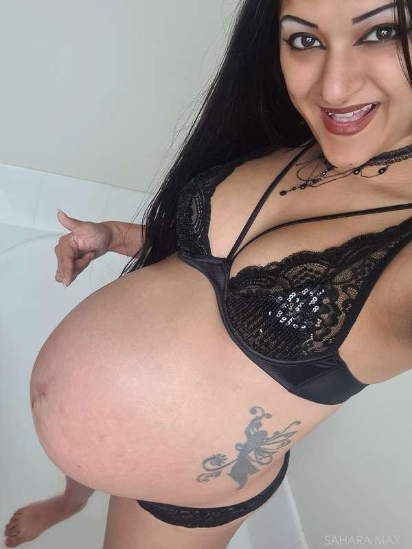 38 WEEKS TODAY!!! When the hell is this baby going to come?!..
