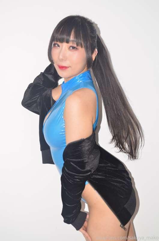 "Photographs of the swimsuit photo session"Free part
・14 pho..