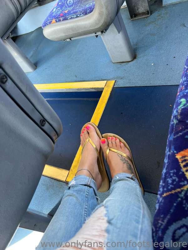 footsiegalore image #10