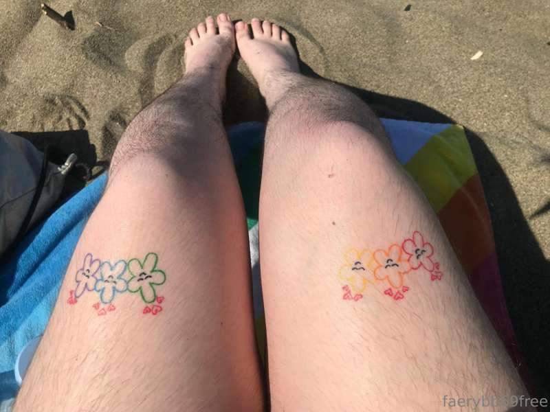Hairy legs and a beach day!