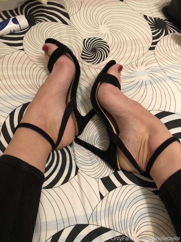 MY BRAND NEW SHOES. 😍😍😍😍