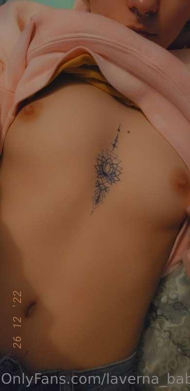 Anyone like tats? (It's temporary 😋)
