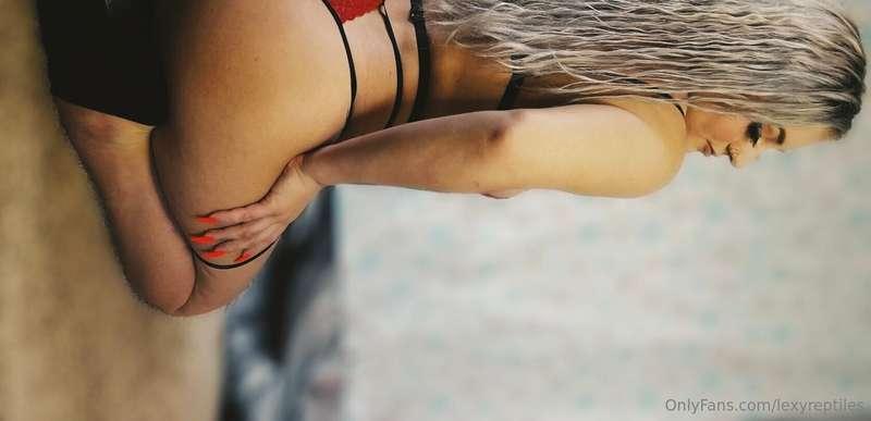 Do you wanna see my full red set ? Message me !