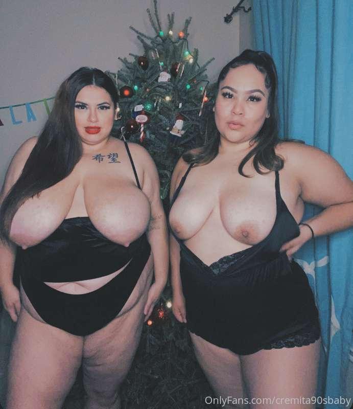 Happy holidays from @onlymariebaby 😈