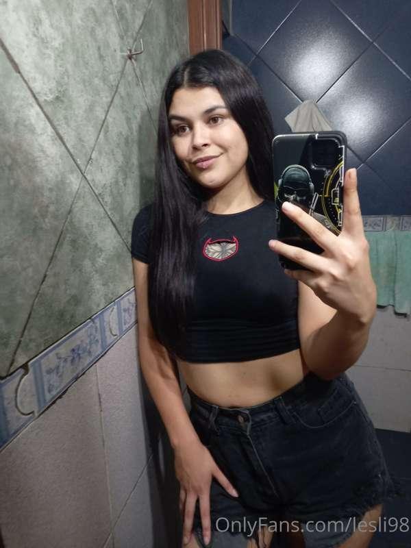 Hi baby
do you want to play with sweet devil?😈
