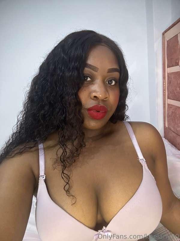Available for private live ♥️😈