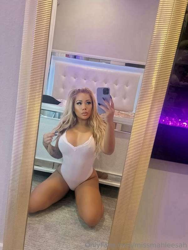 Come get cozy 😈