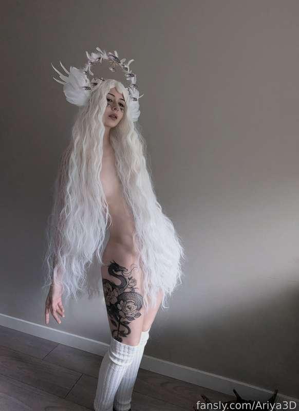 Sneak peek for what's next...
#angel #cosplay #goddess