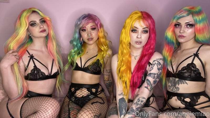 Did you know I have a multi set available with 3 other hot O..