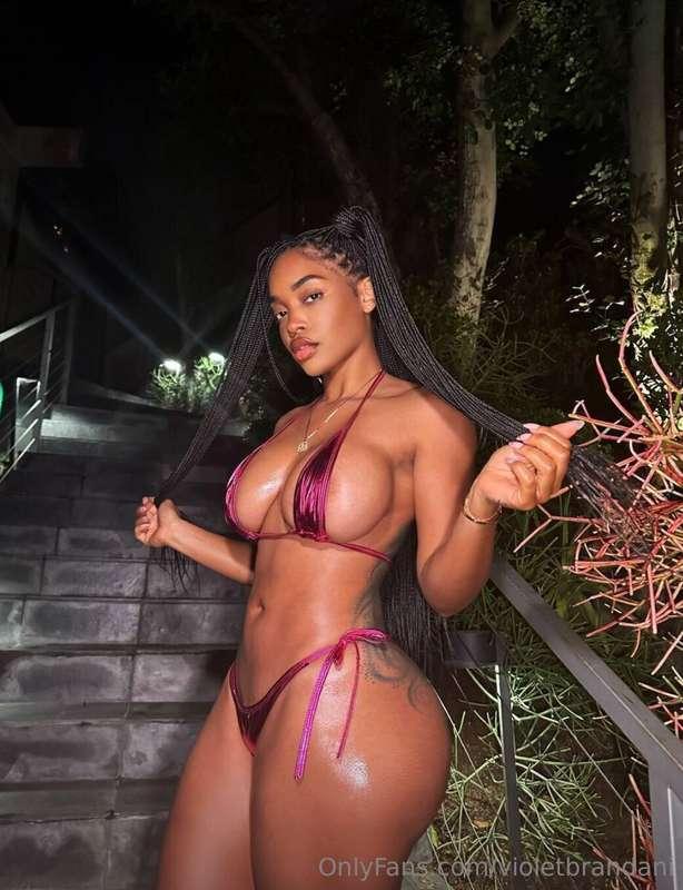 Let me spoil you & make your fantasies & fetish dreams cum t..