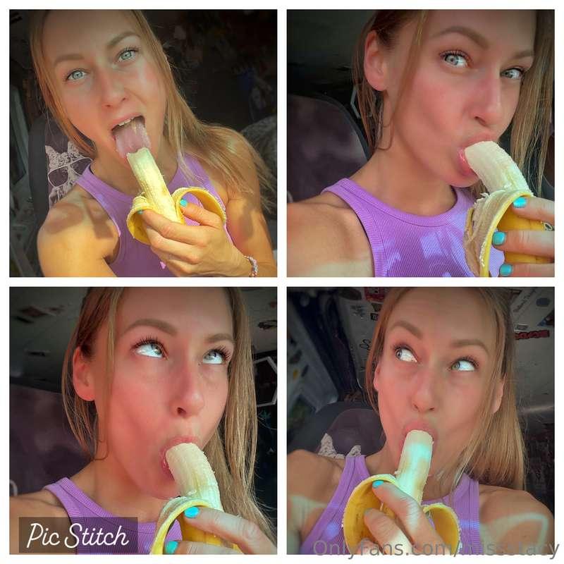 Mmmm you make me go bananas 🍌 💕 when I think about that bulg..