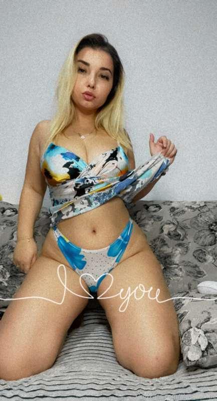 alessadivine image #0