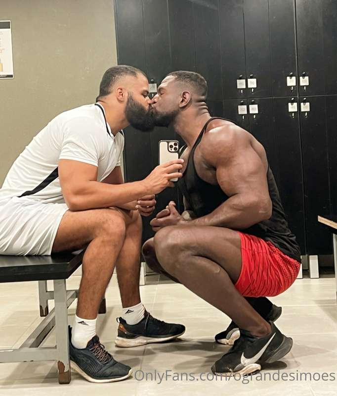 My n*gga! 👨🏿‍❤️‍💋‍👨🏿