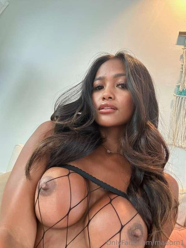 fuck me in all the ways u know 🥰 send me a dm babyy 