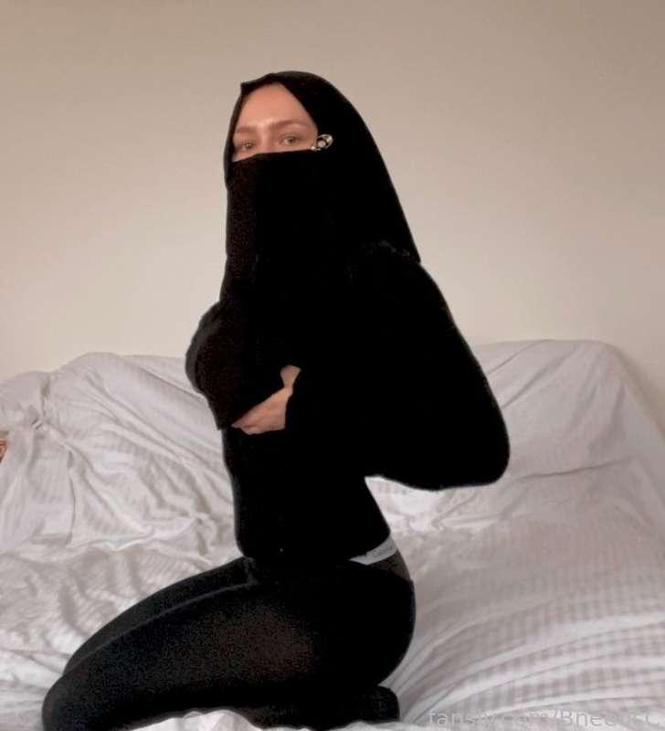 A new full length anal training video coming in an hour ❤️❤️ Came so hard during this one, then realised the phone stopped recording! 😳 Thankfully, everything important is there ❤️