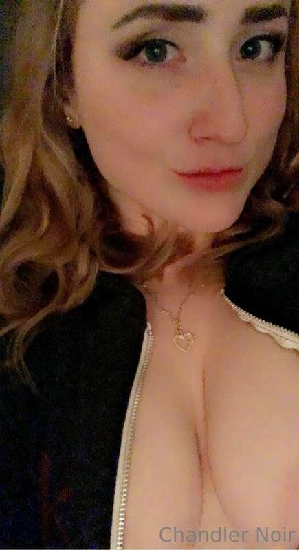 Press your body on mine 😍