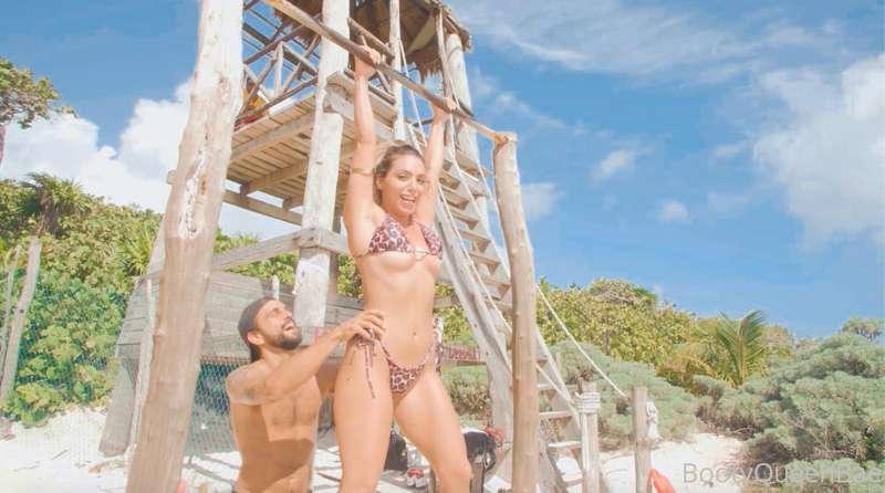 Nude beach, stripping, working out, and BTS with my trainer ..