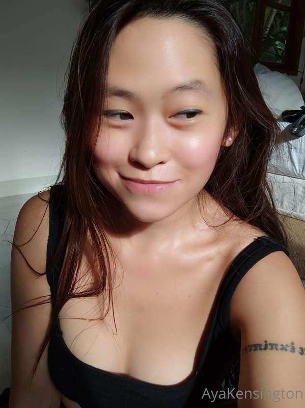 A random selfie day just because 🥰