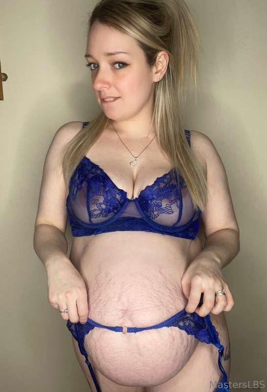 Hey baby, do you like my outfit? What do you notice first? 😉