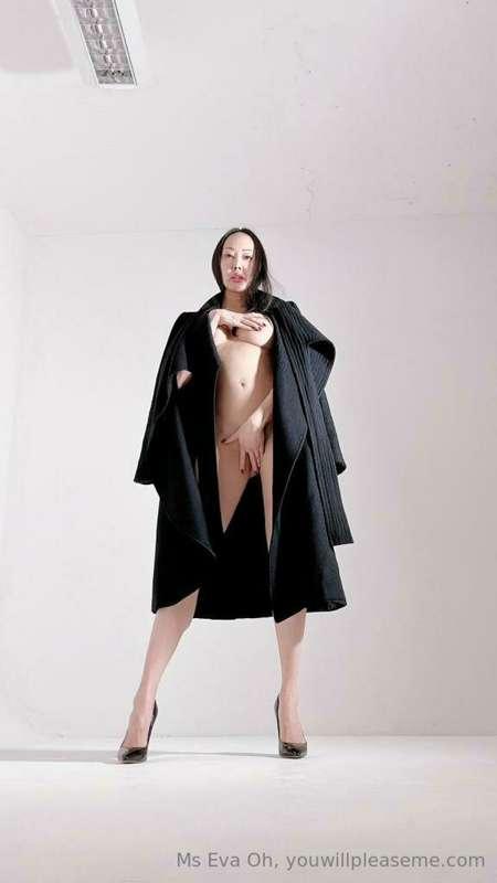 Some pictures from my recent shoot with Neen Sever