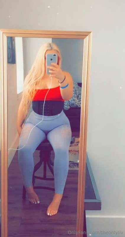 First to tip $15.55 gets an Anal bundle PLUS LIFETIME VIP SN..