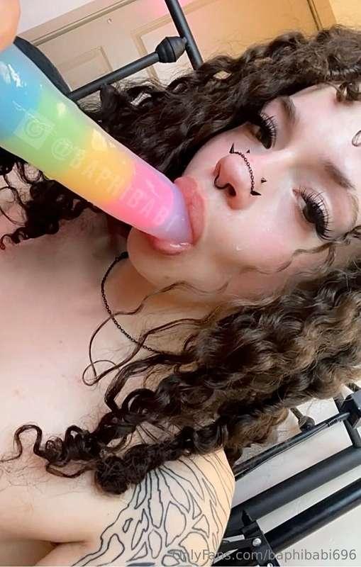 I cry tears for pretty cocks in my throat🥹 Can i ride and ga..