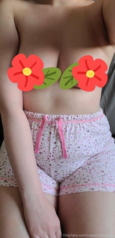 Just posted this (uncensored) on my other account ☺
How's ev..