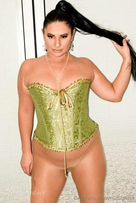 Shall I take these tights off? xxx