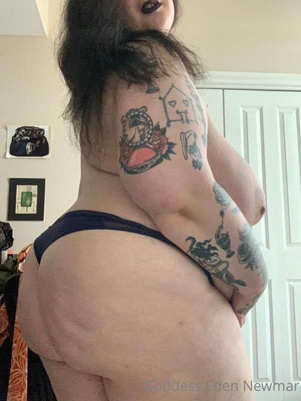 Hi new followers 💋🦋. Welcome to my magical nudes repository ..